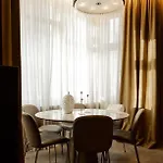 Old Town Luxury 3Bd Apartment